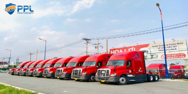 Đầu kéo Freightliner Cascadia